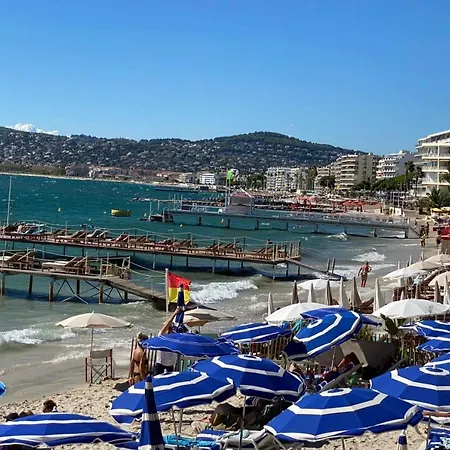 Lägenhet Bright Studio In - With Terracesea View Antibes
