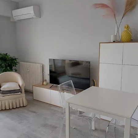 Lägenhet Bright Studio In - With Terracesea View